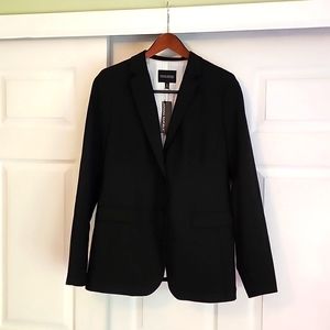Banana Republic Long and Lean-Fit Black Wool  Blazer (10)